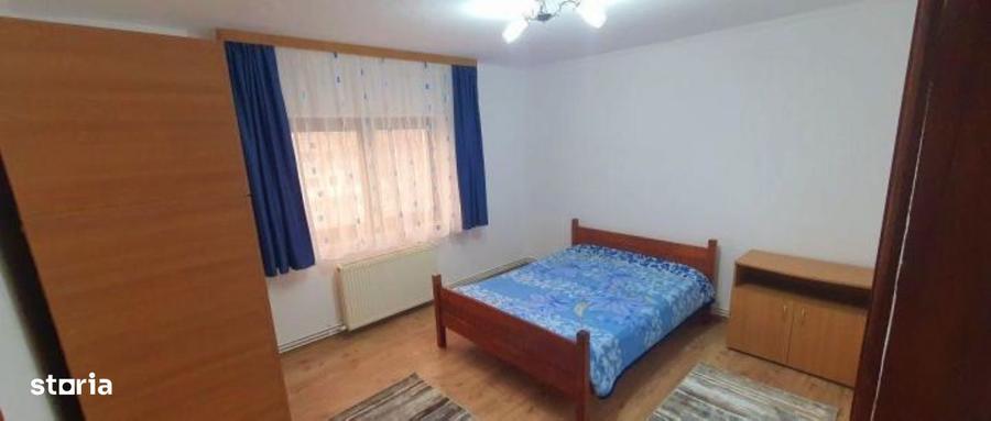 Apartament cu 2 camere decomandat, mobilat în Km 4