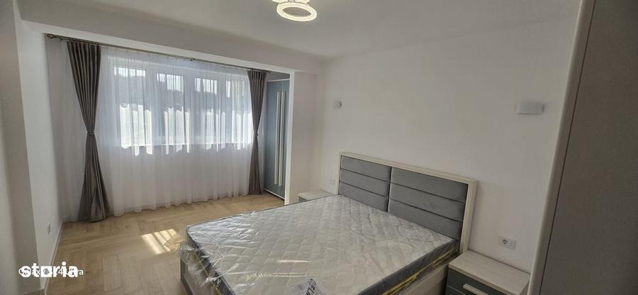 Apartament cu 3 camere în Ultracentral