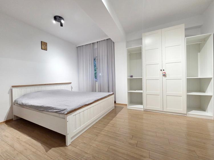 Apartament cu 2 camere decomandat, mobilat în Chiajna
