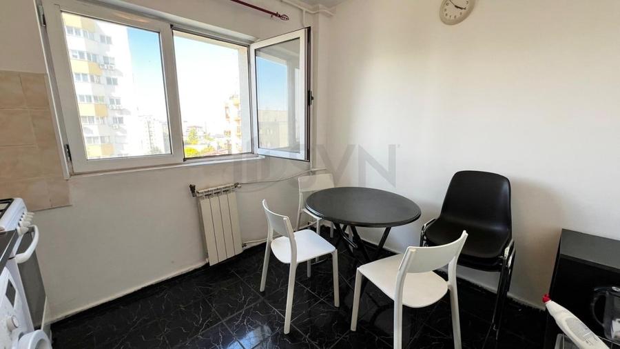 Apartament cu 2 camere decomandat, mobilat în Vatra Luminoasă