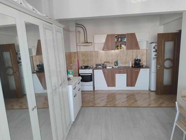 Inchiriez apartament 2 camere - 9