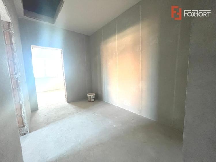 Duplex cu 4 camere cu Canalizare în Moșnița Nouă