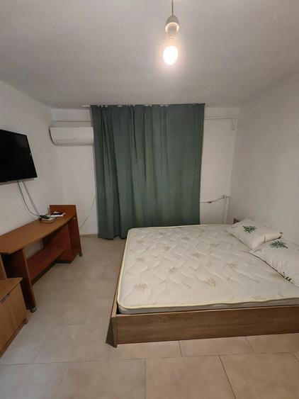 Garsonieră decomandată în Blașcovici