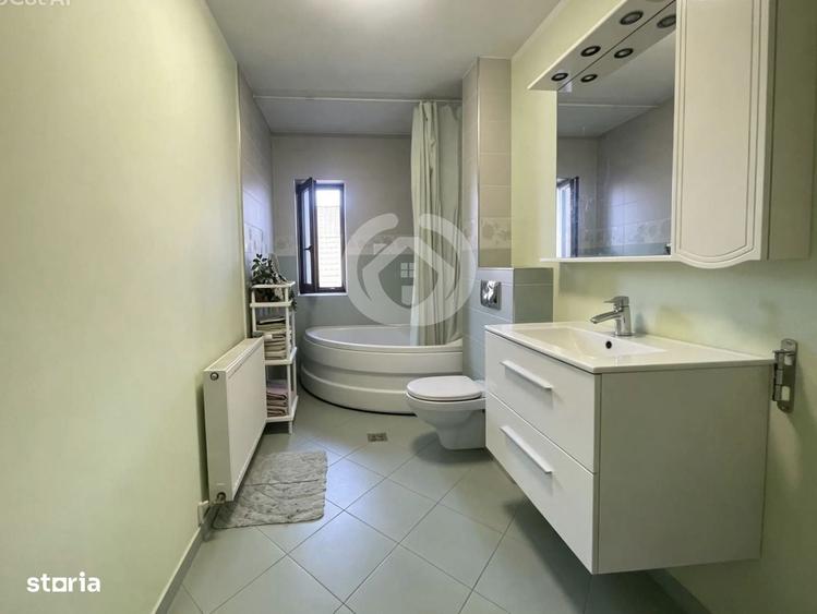 Casă cu 4 camere cu Teren 248 Mp în Central