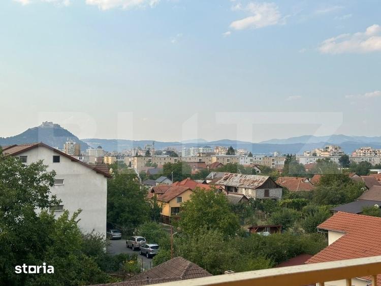 Garsonieră decomandată în Pietroasa