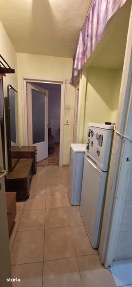 Apartament cu 2 camere, mobilat în Girocului