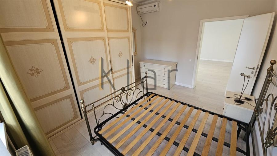 Apartament cu 5 camere decomandat, mobilat în Andrei Mureșanu