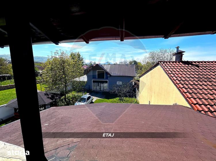 Casă cu 3 camere cu Teren 765 Mp în Central