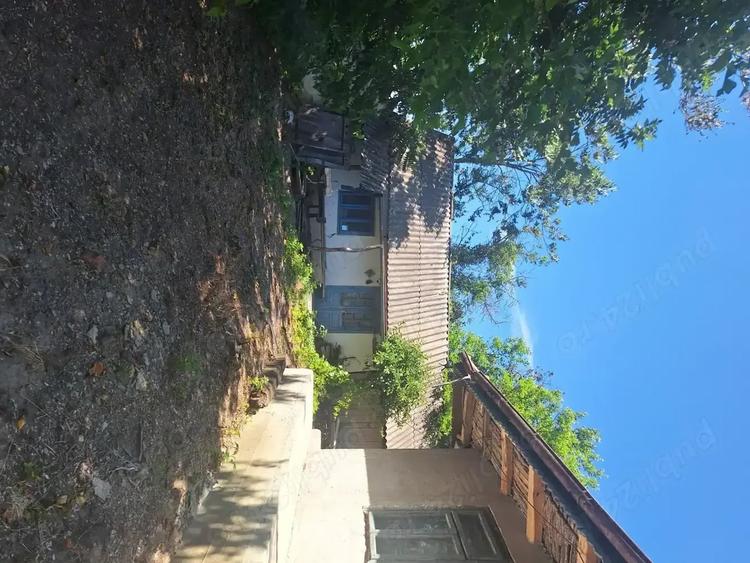 Casa de vanzare 13000 euro - 3