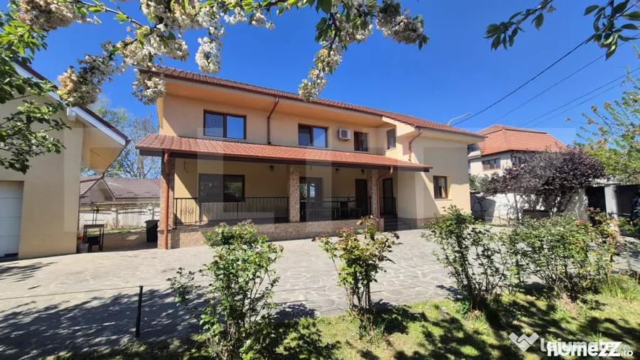 Casă cu 4 camere cu Teren 525 Mp în Central