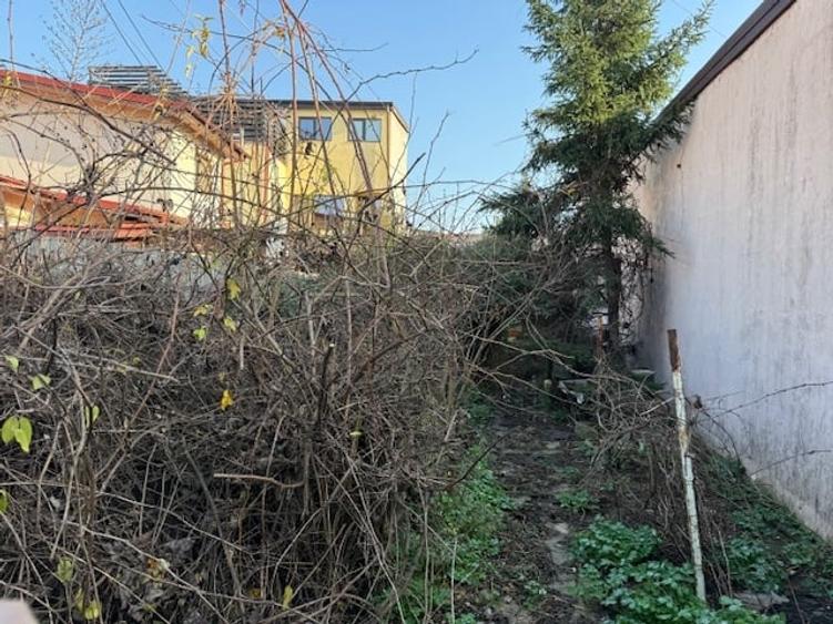 Casă individuală cu 3 camere cu Canalizare în Chitila