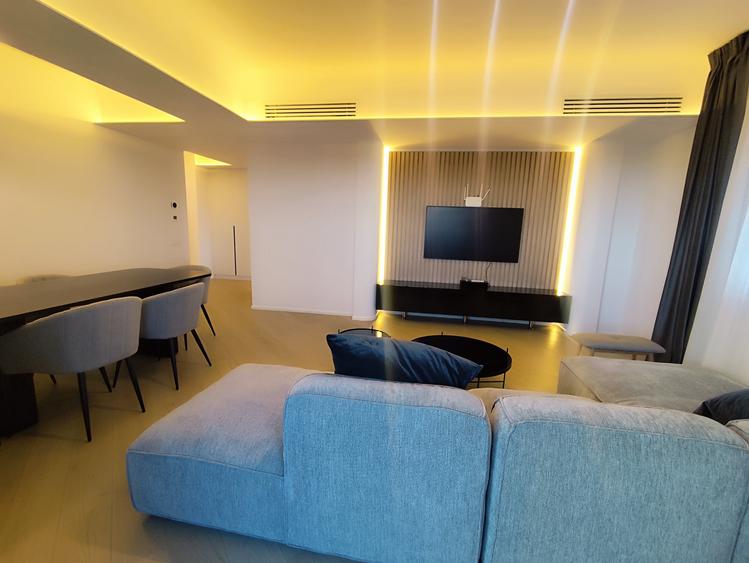 Apartament cu 3 camere decomandat în Cotroceni