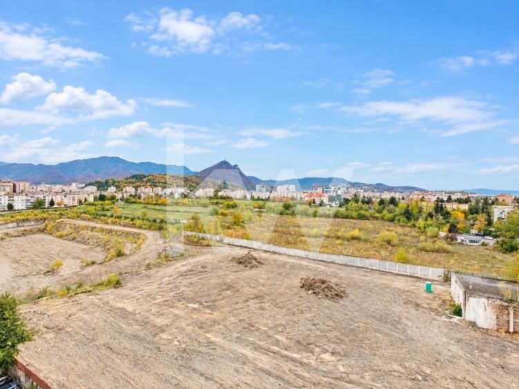 Apartament cu 3 camere circular, mobilat în Centrul Civic