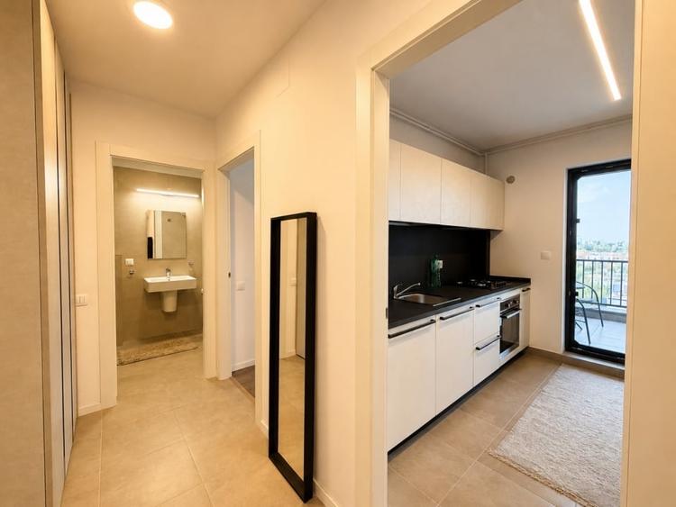Apartament cu 2 camere decomandat, mobilat în Pipera
