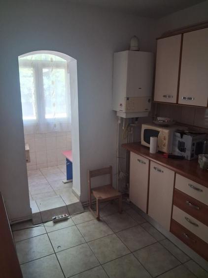 Apartament cu 2 camere decomandat în Tomești