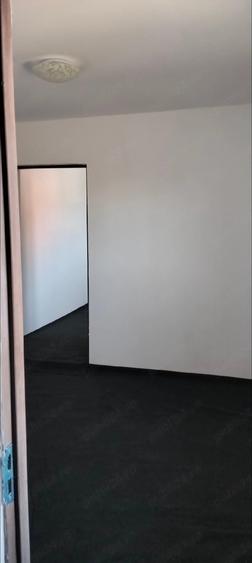 Casă cu 3 camere cu Teren 2500 Mp în Băneasa
