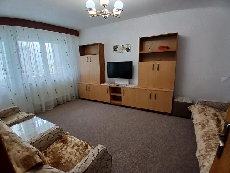 Apartament cu 3 camere decomandat în Tomis Nord