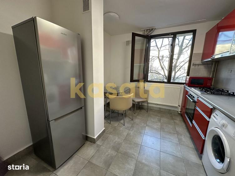 Apartament cu 3 camere, mobilat în Valea Ialomiței