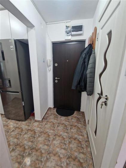 Apartament cu 2 camere decomandat, mobilat în Lujerului