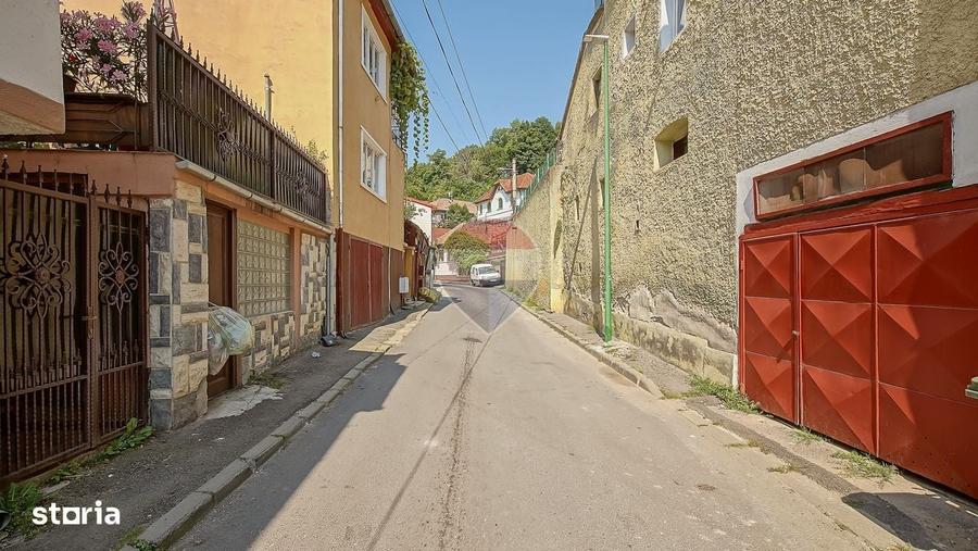 Casă cu 3 camere în Central