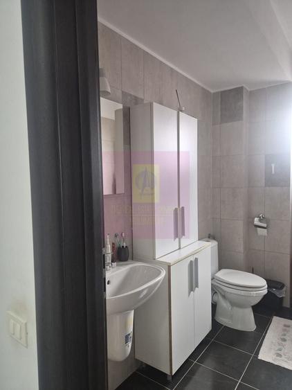 Apartament cu 3 camere decomandat, mobilat în Militari