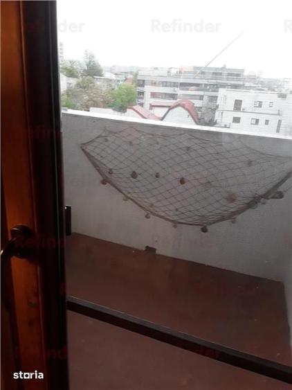 Apartament cu 4 camere decomandat, mobilat în Iancului