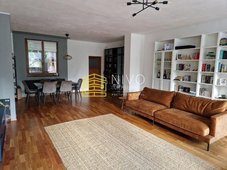 Duplex cu 5 camere cu Canalizare în Ultracentral