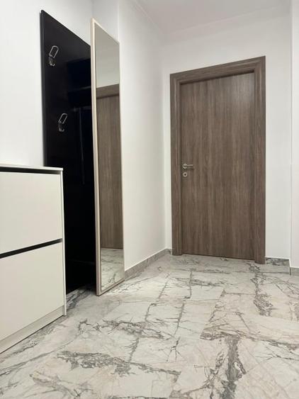 Apartament cu 2 camere, mobilat în Unirii