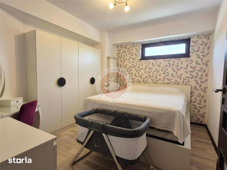 Apartament cu 3 camere decomandat în Tei