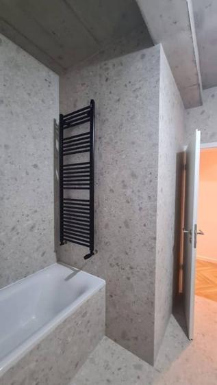Casă individuală cu 4 camere cu Canalizare în Balotești
