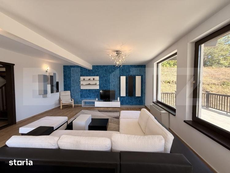 Casă cu 4 camere decomandat cu Teren 2421 Mp în Bucovăț