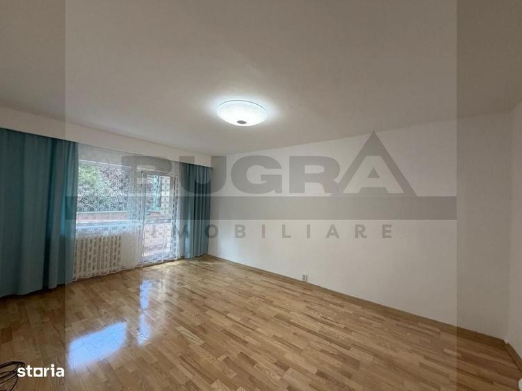Apartament cu 4 camere decomandat în Zorilor