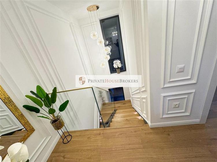 Apartament cu 3 camere decomandat, mobilat în Aviației