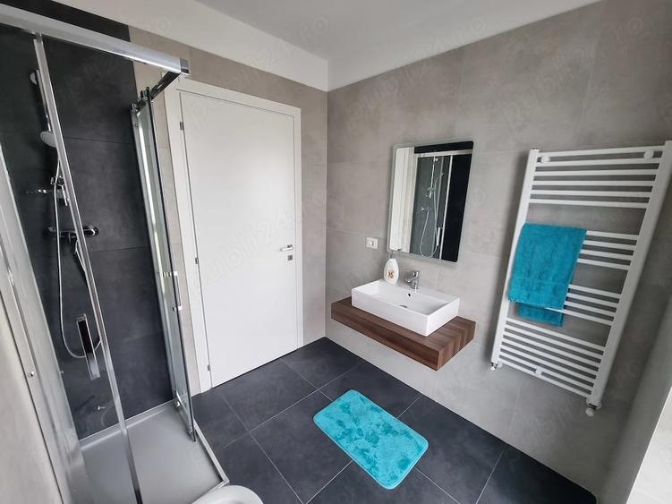 Apartament cu 2 camere decomandat în Torontalului