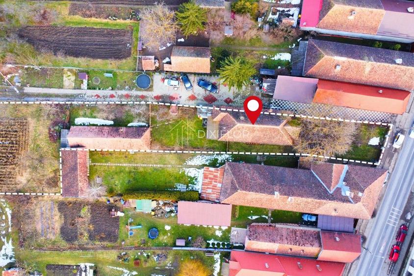 Casă individuală cu 2 camere cu Canalizare în Central