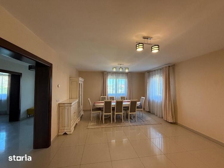 Casă cu 5 camere cu Teren 427 Mp în Cetate