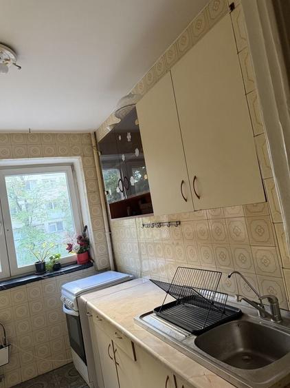 Apartament cu 2 camere semidecomandat în Obor