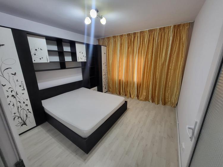 Apartament cu 2 camere decomandat în