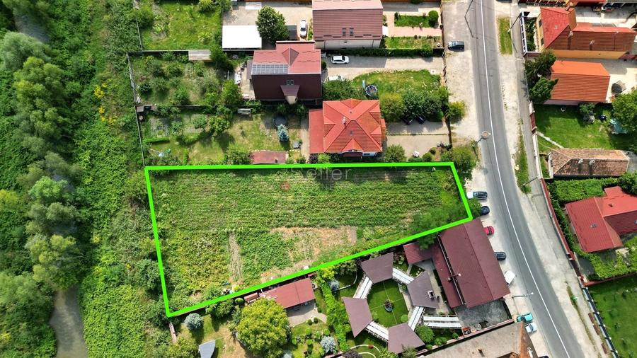 Teren Construcții intravilan de 1777 mp, în Stupini