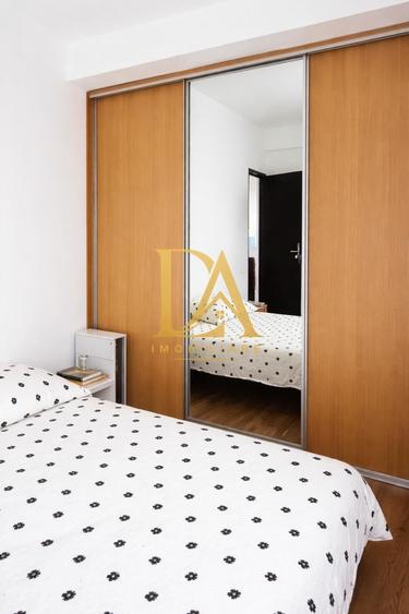 Apartament cu 2 camere semidecomandat în Chitila