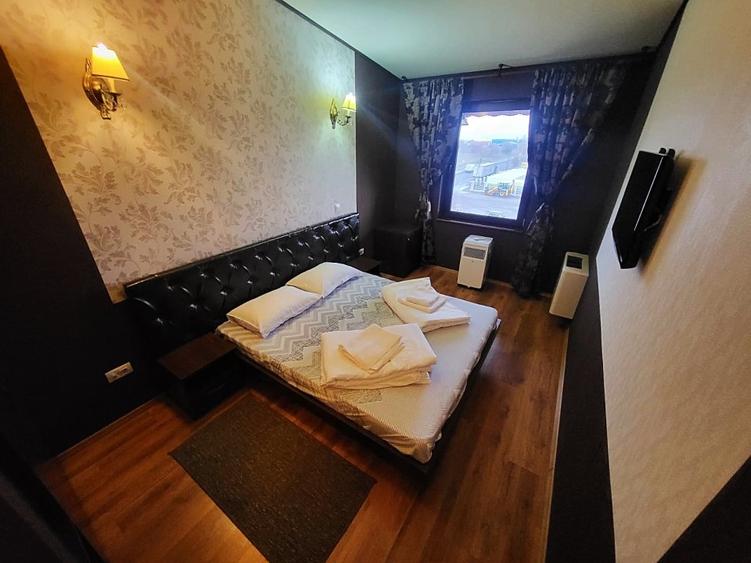 Hotel/Pensiune, de 15 mp, în Costi