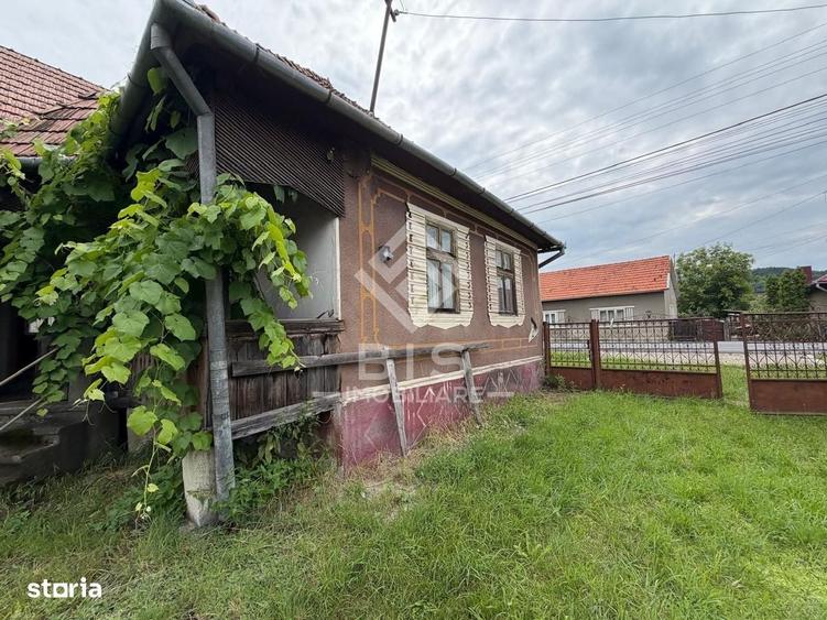 Casă cu 2 camere în Rusu Bârgăului