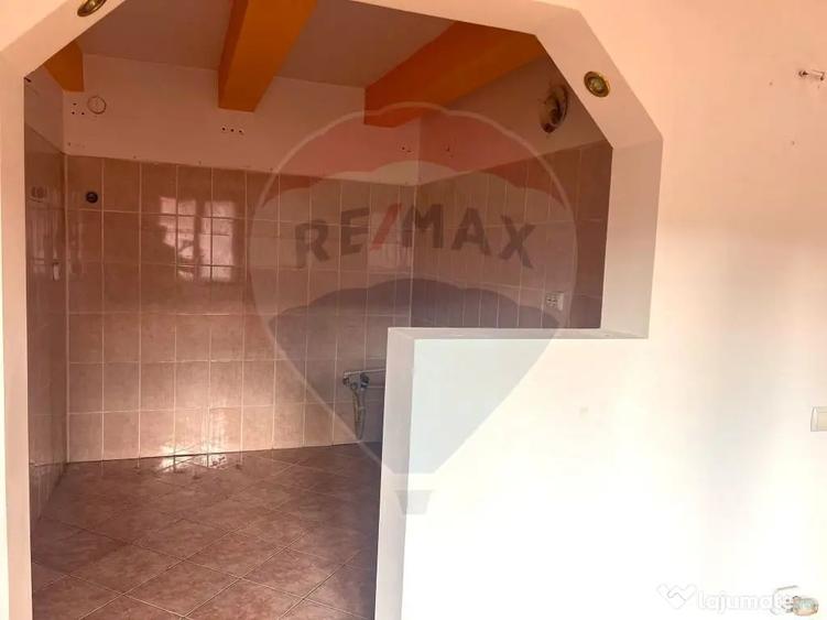 Spațiu comercial, de 438 mp, în Centrul Istoric