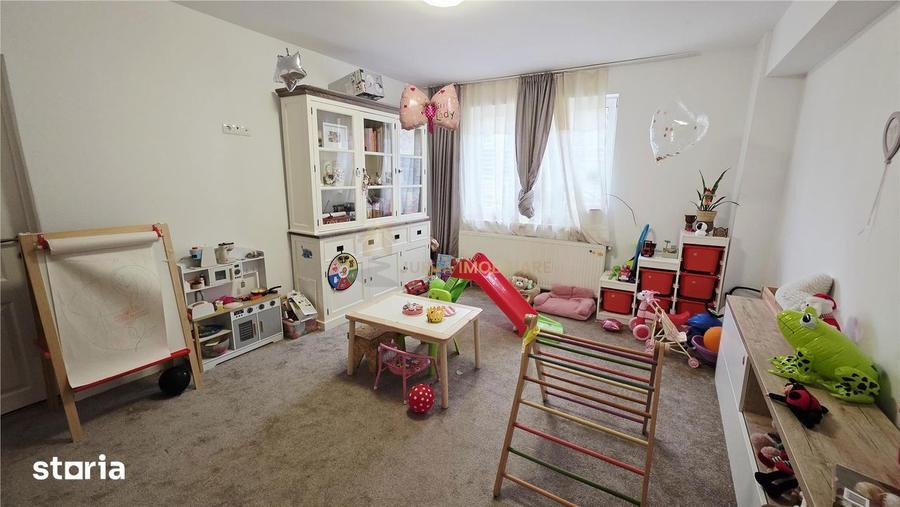 CASA 5 CAMERE 196 MP TEREN 225 MP DAMBUL ROTUND - 11
