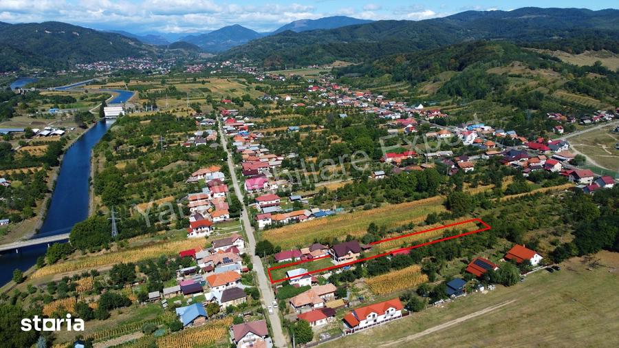 Casă cu 5 camere cu Teren 2351 Mp în Albești