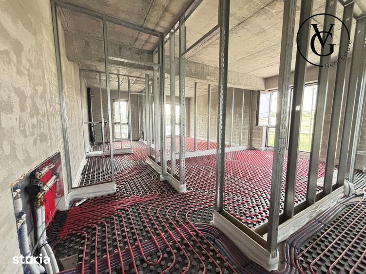Apartament cu 4 camere decomandat în Inel I