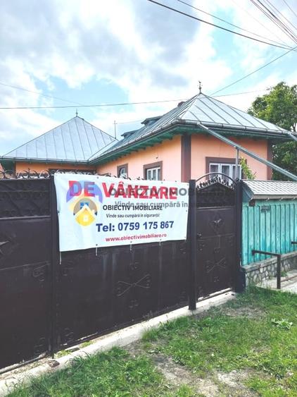 Casă cu 5 camere cu Teren 3136 Mp în Vânători-Neamț