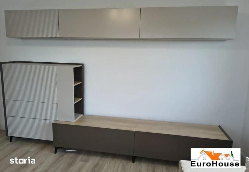 Apartament cu 3 camere decomandat în Cetate