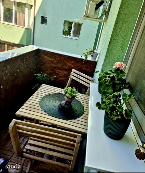 Apartament cu 2 camere semidecomandat în Dâmbovița