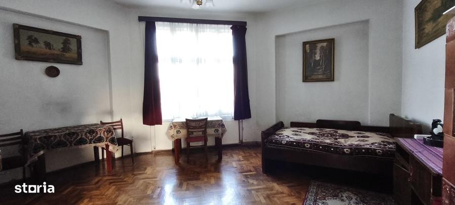 Spațiu comercial, de 92 mp, în Semicentral